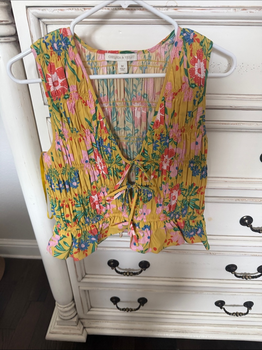 Chelsea & Violet Yellow Floral Tie-Front Smocked Camisole Top